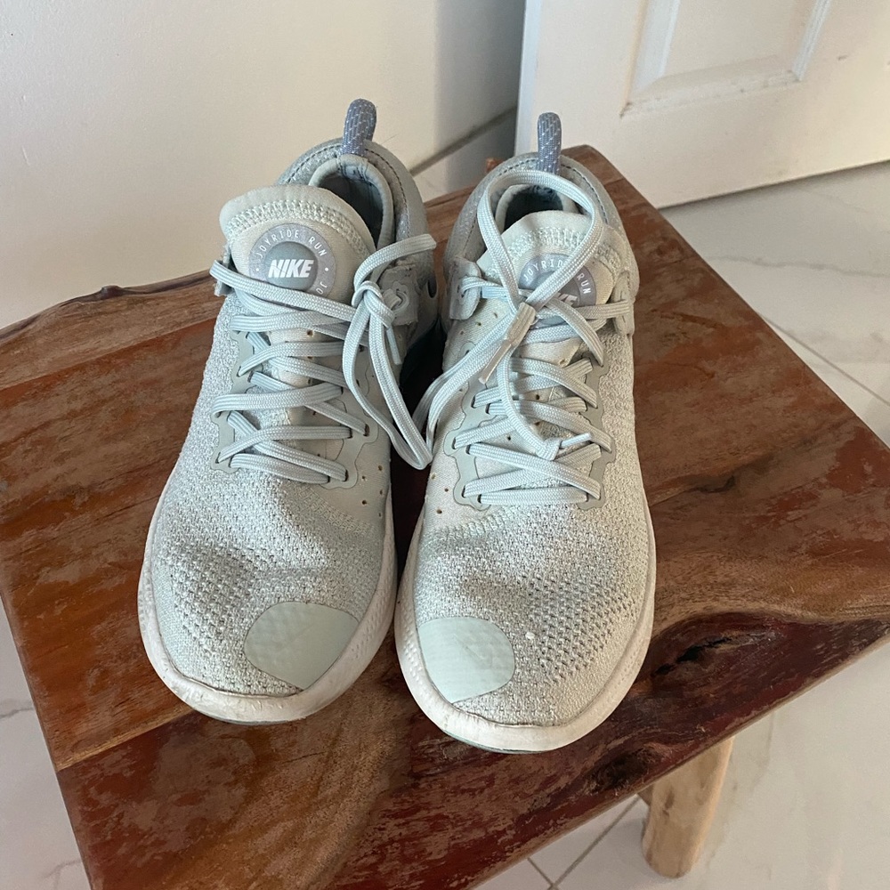 Nike women shoes